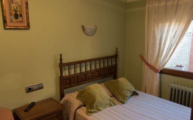 Hostal Restaurante Riofrio