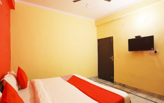 Oyo 42405 Hotel Diamond