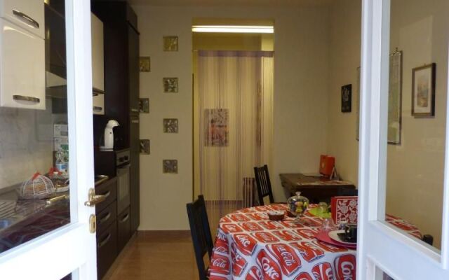 Airport Pisa Rooms