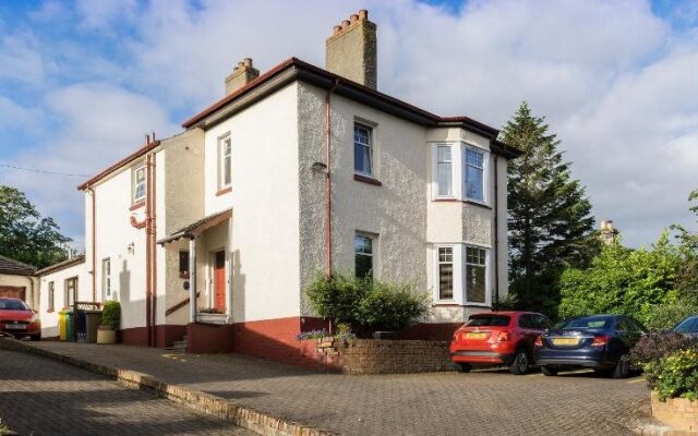 Hillview House BB