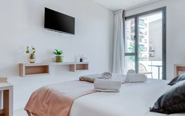 Limehome Barcelona Carrer de Besalú 82