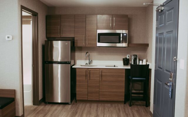 Best Western Plus West Edmonton