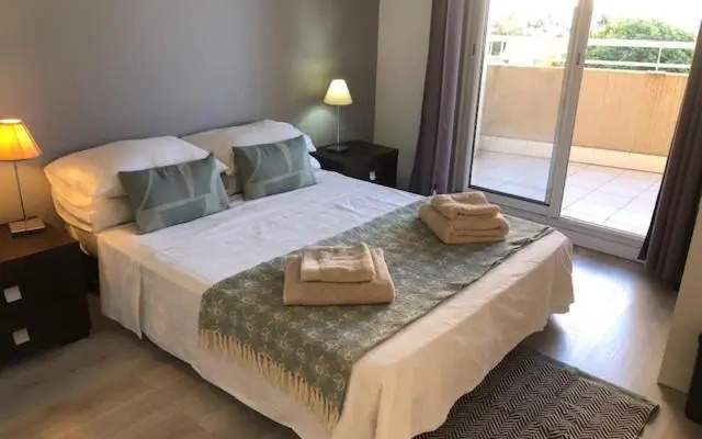 Seaspray 1 Bedroom, Monaco, Sea View