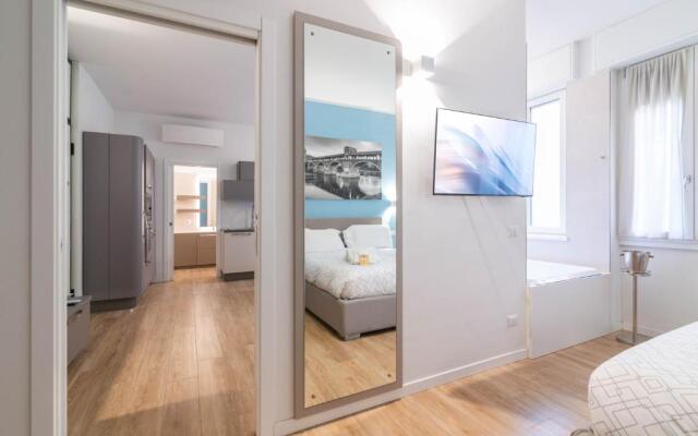 Vittoria Suite, con Jacuzzi - by Host4U
