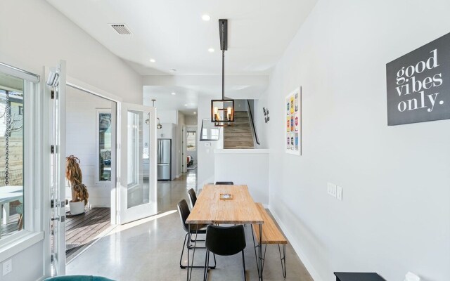 Trendy 3 Bedroom in South Austin!