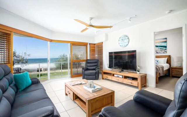 Rolling Surf Resort