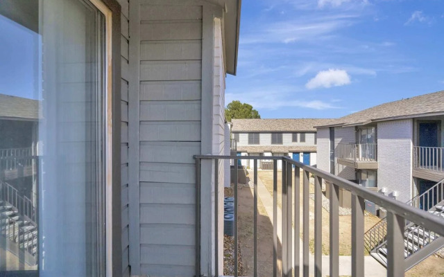 Relaxing 1BR Getaway in Heart of Midland