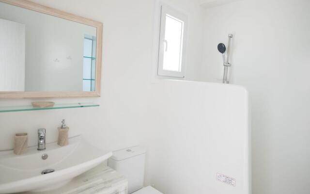 Luxury 1 Bedroom Apartment 3A
