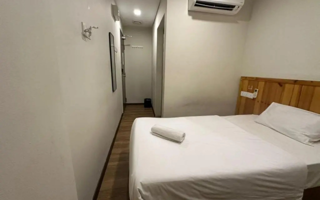 Swing & Pillows @ Apple Hotel Shah Alam – Guest Rooms – Shah Alam