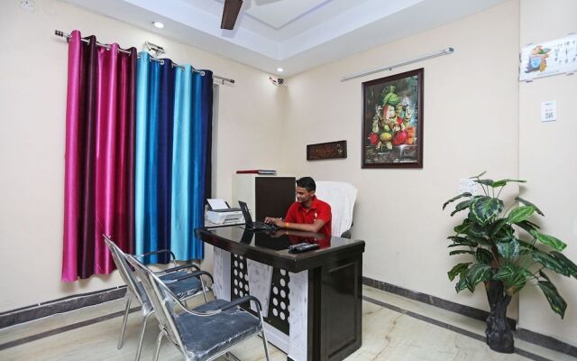 OYO 9274 Homey Stay Suites