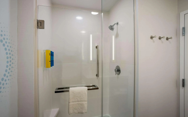 Tru By Hilton Traverse City