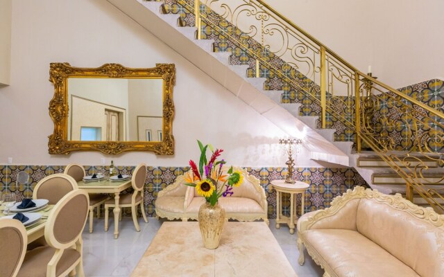 Petit Hostel