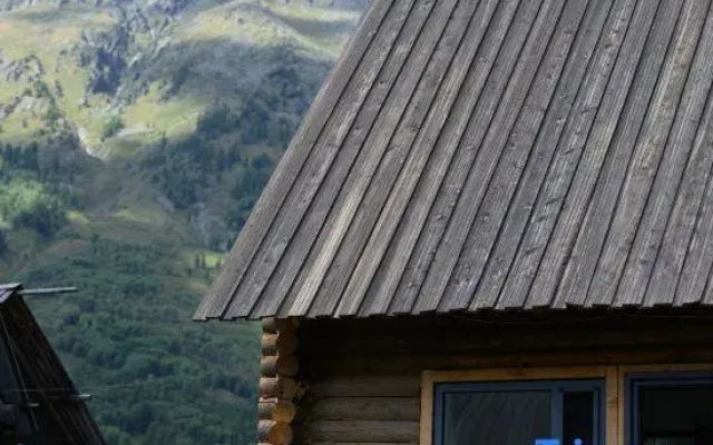 Moya Villa