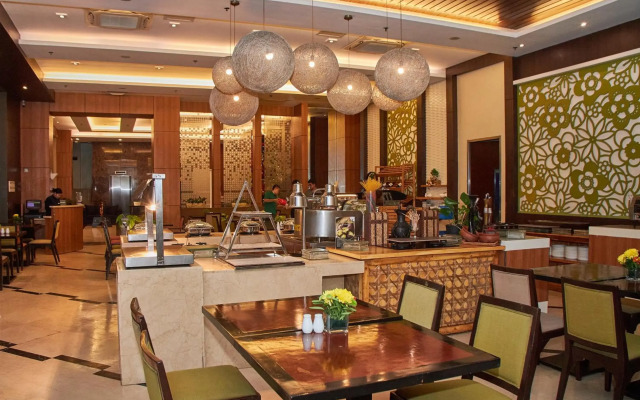 Harolds Hotel Cebu (formerly Harolds Evotel Cebu)