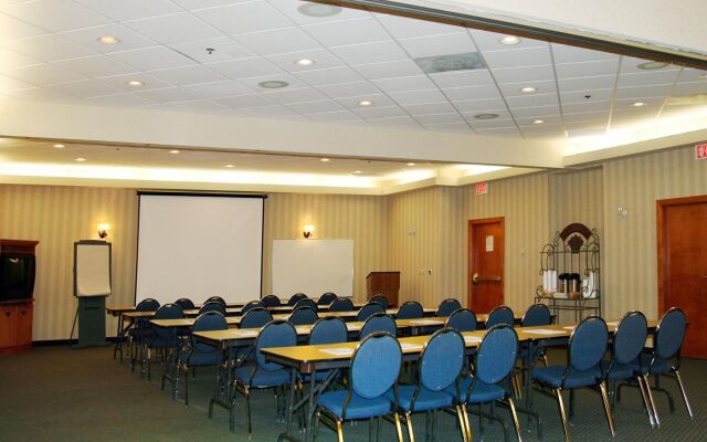 Hampton Inn & Suites By Hilton Calgary- University Northwest