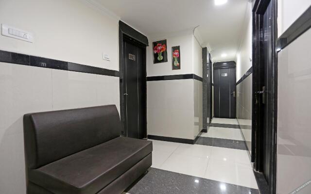 OYO 9050 Hotel Saya