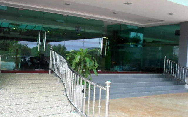 Sutera Hotel