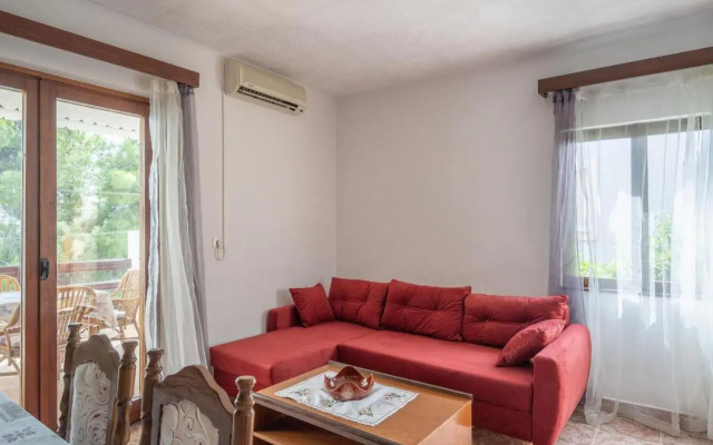 Apartments Ljiljana