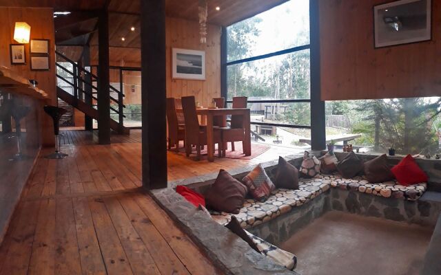 Surf Lodge Posada Punta de Lobos