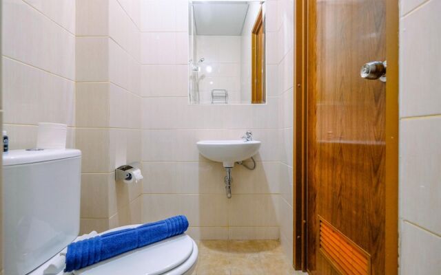 Comfortable and Cozy Living Studio Room at Dave Apartment