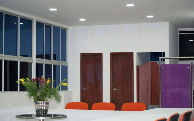 Hotel Ferias Park