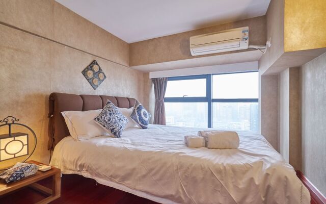 Summer Flower Apartment