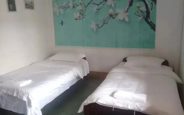Green Land Hotel