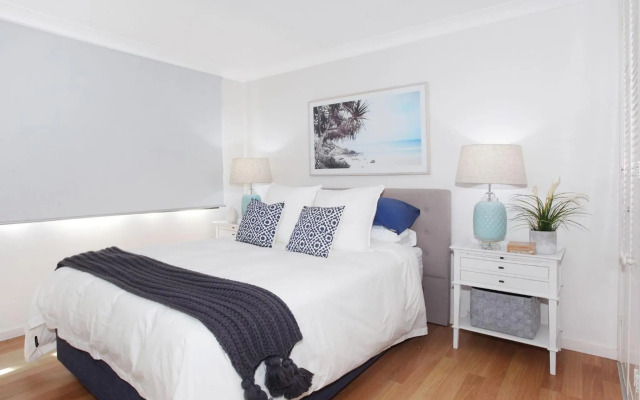 Windmill 4 - Two Bedroom Beachside Apartment on Parkyn Parade!