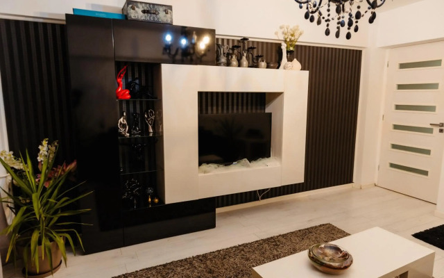 Glamour Ultracentral