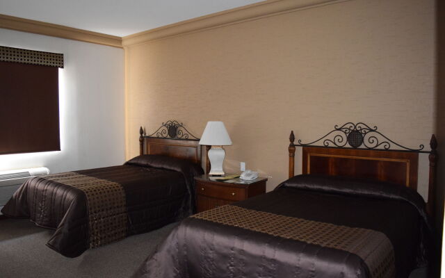 Hotel Conquistador Inn By US Consulate