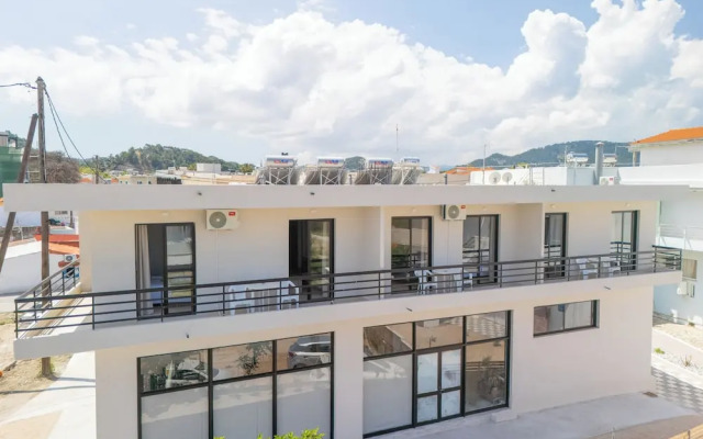 Blue Wave Suites - Ixia