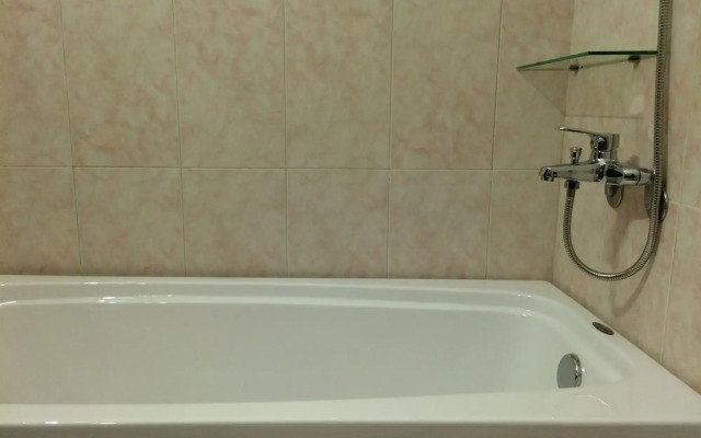 Jade Hotel