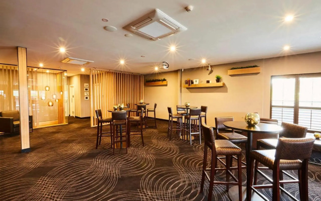 Mornington Hotel