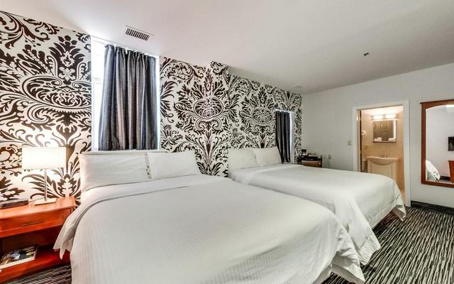 Isabella Hotel & Suites