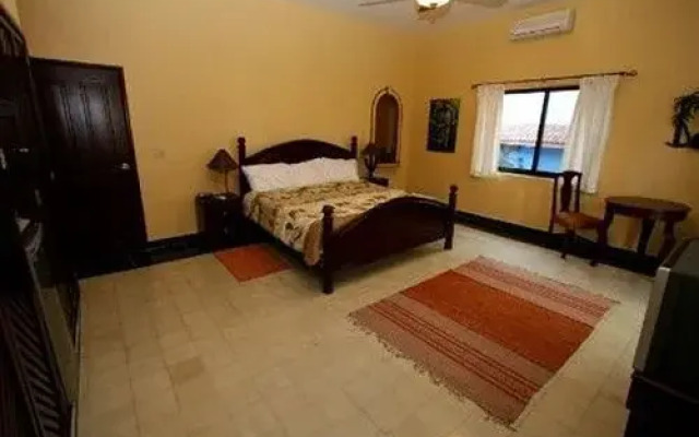 Olas Altas Bed And Breakfast