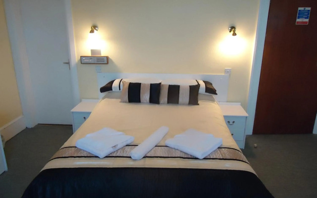 Abbey Court Hotel