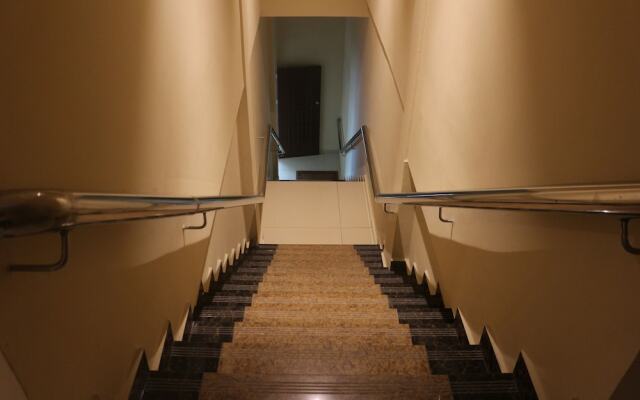 Hotel F Sur Inn
