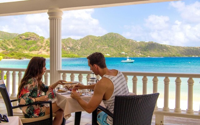 Davids Beach Hotel