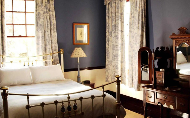 Petersons Armidale Winery & Guesthouse