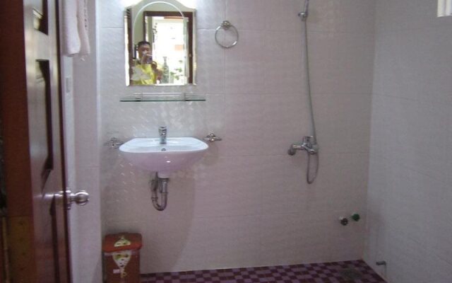 Long Chau Hotel