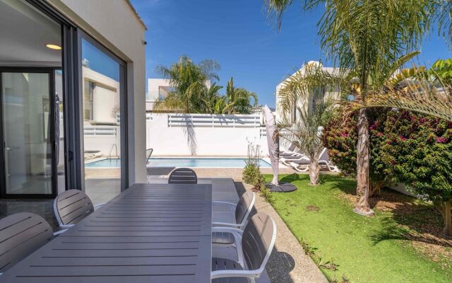 Phaedrus Living Luxury Villa Panorama(No Front Desk Please Contact The Property 5 Days In Advance)