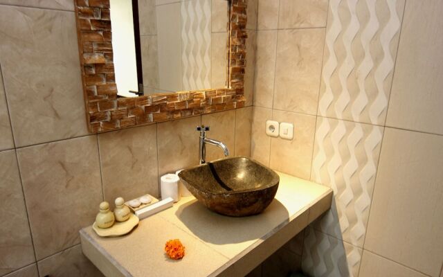 Dupa Sri Wedari Villa