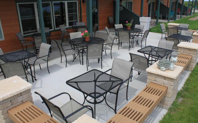 Holiday Inn Express Munising-Lakeview by IHG