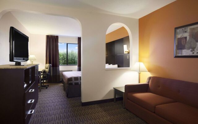 Days Inn by Wyndham Los Lunas