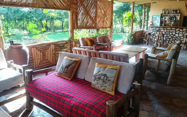 Simba Safari Camp