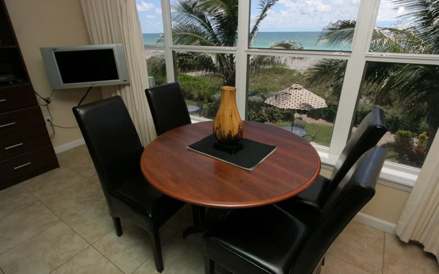 The Beach on Longboat Key