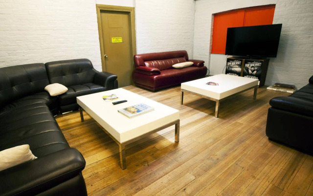 The Backpackers Imperial Hotel - Hostel