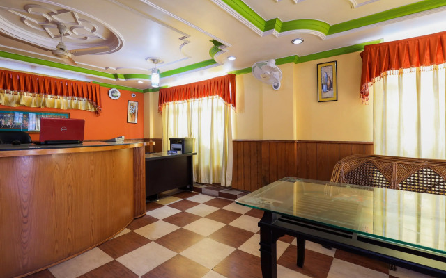 Oyo Flagship 86687 Hotel Anandlok