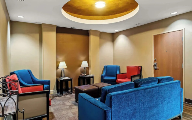 Comfort Inn & Suites Donna