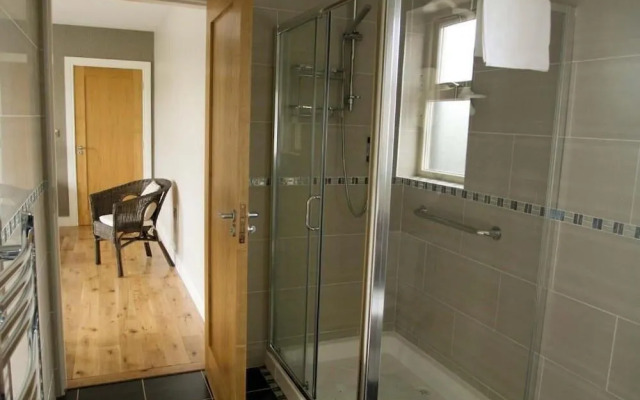 Cahermaclanchy House B&B